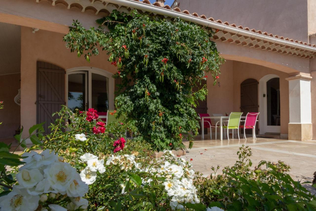 La Villa Des Ames Liees Драгиньян Экстерьер фото